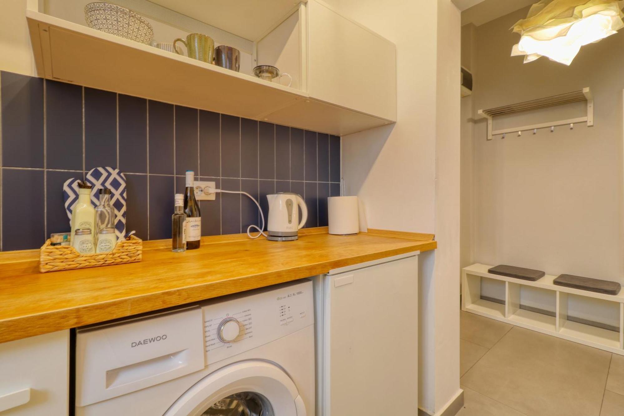 Urban Chic Appartement Boekarest Buitenkant foto