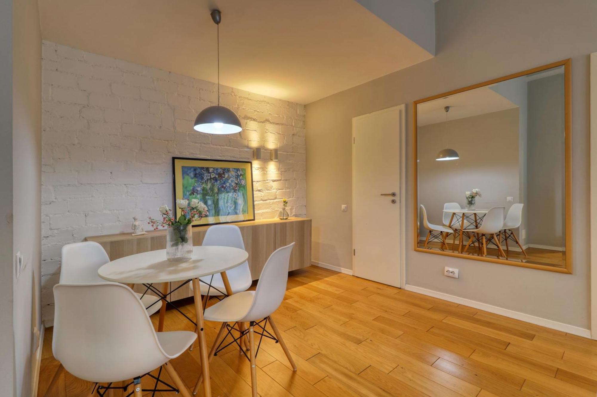 Urban Chic Appartement Boekarest Buitenkant foto